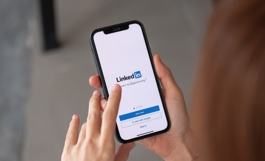 Use Linkedin | I Do Business