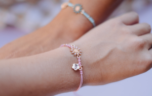 Give them a customized trinket