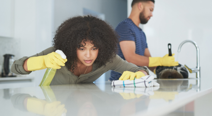 How to Clean a Kitchen Splashback