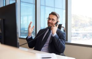 How Should I Respond to a Call from 08007613372?