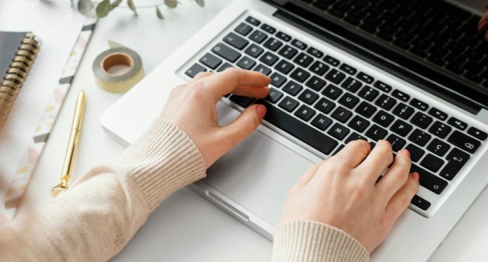 Experiences of Assignment Writers Ready to Help Experiences of Assignment Writers Ready to Help