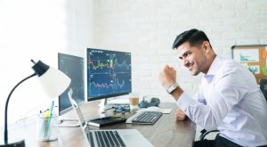 What Is the Current Royal Mail Share Price on the London Stock Exchange