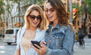 The Benefits of eSIM for Digital Nomads