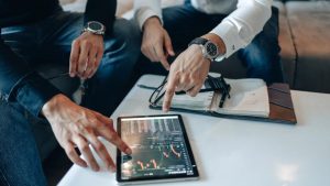 How Traders Should Respond to Corrections