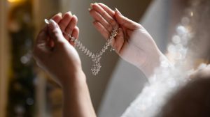 What Materials Are Best for Everyday Wear