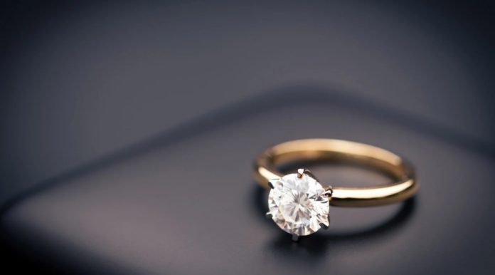How Changing Values Are Reshaping Engagement Jewellery Choices